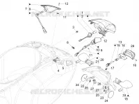FANALERIA POSTERIORE - FRECCIA LAMPEGGIATORE