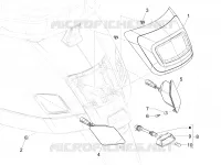 FANALERIA POSTERIORE - FRECCIA LAMPEGGIATORE