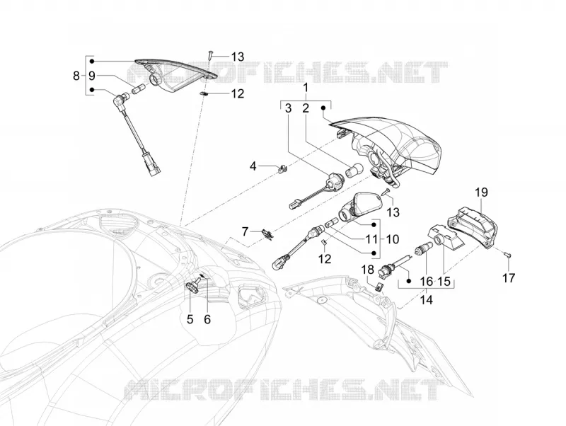 FANALERIA POSTERIORE - FRECCIA LAMPEGGIATORE
